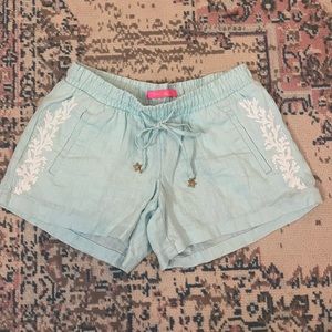 Iilly Pulitzer printed lien shorts